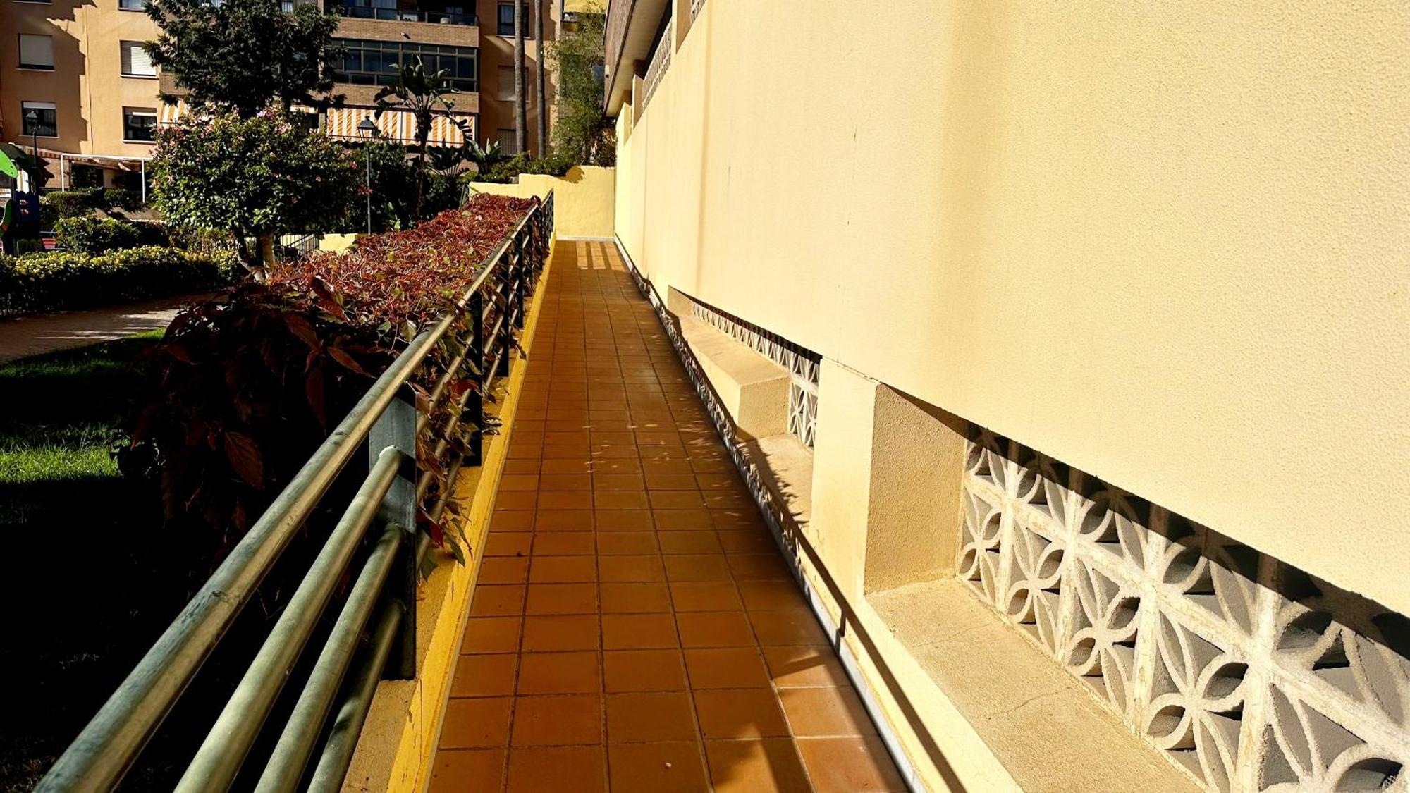 Lejlighed Oeste Parking-wifi-piscina