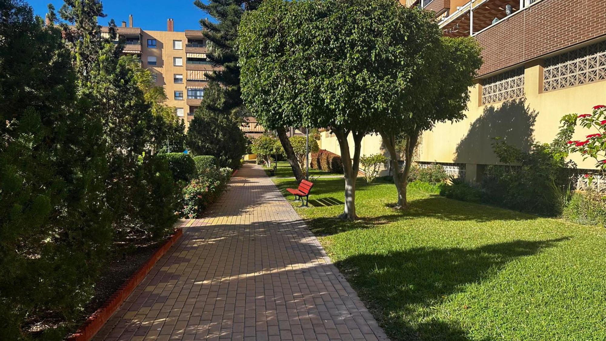 Lejlighed Oeste Parking-wifi-piscina